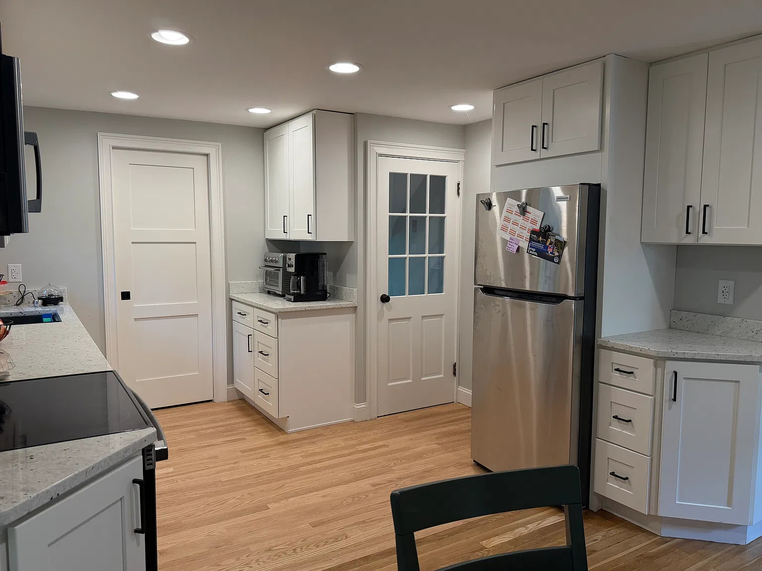 3 bed, 1.5 bath, 1344 sqft, $1,200 — Photo 3
