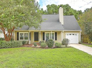 556 Castle Hall Rd, Mount Pleasant, SC 29464