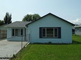 1712 W Overland Dr, Scottsbluff, NE 69361