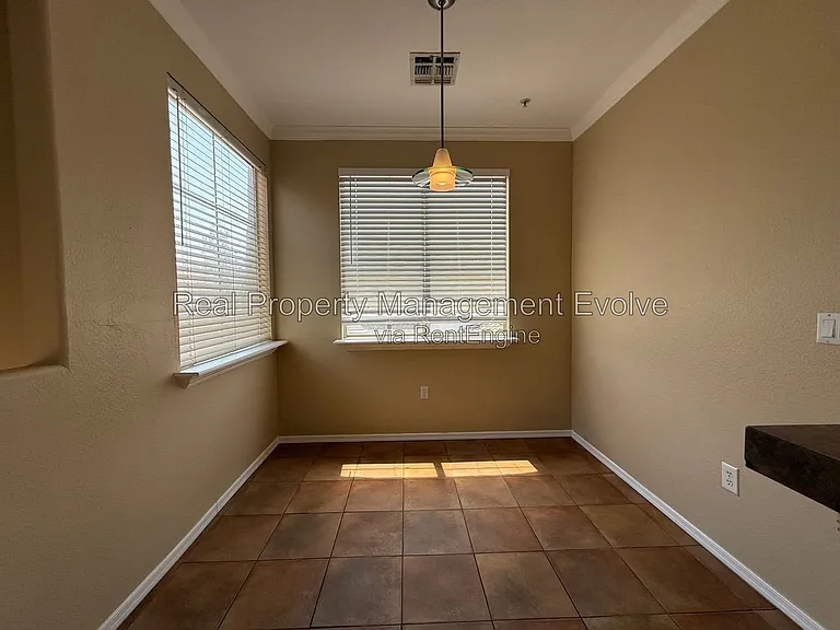 2992 N Miller Rd #217A — Photo 11