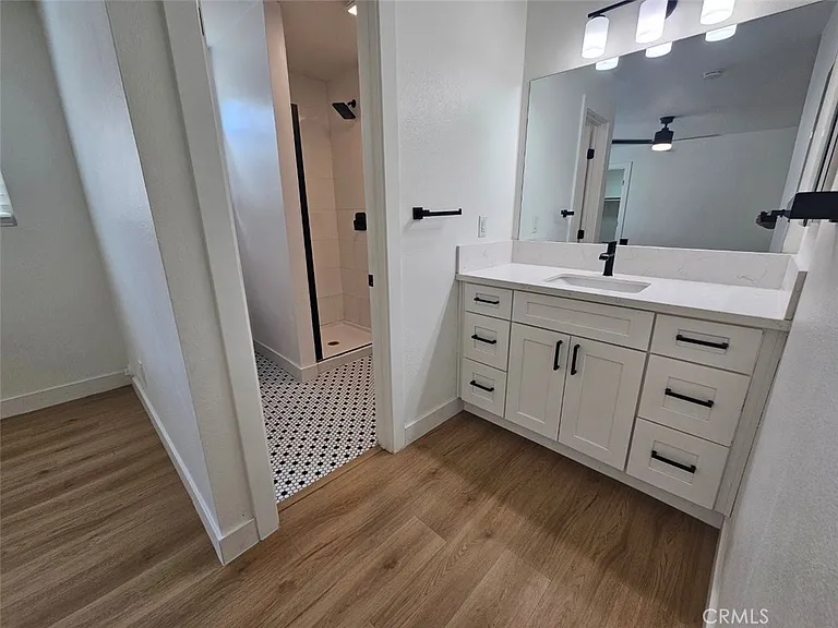 226 N Citrus Ave #A — Photo 27