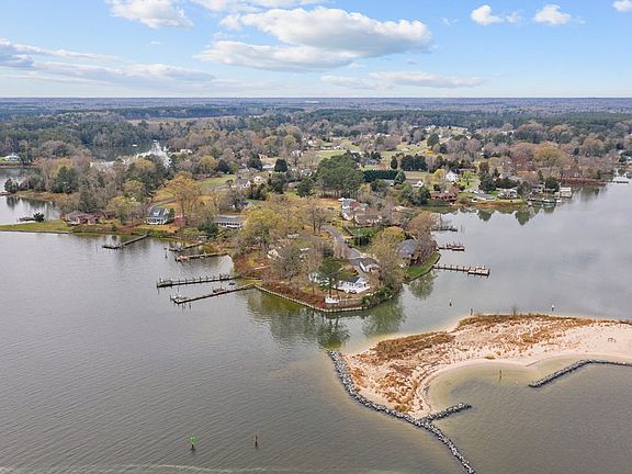 4th image of 76 Osprey Ct