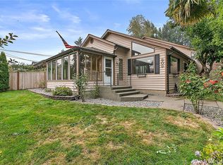 809 105th St S, Tacoma, WA 98444