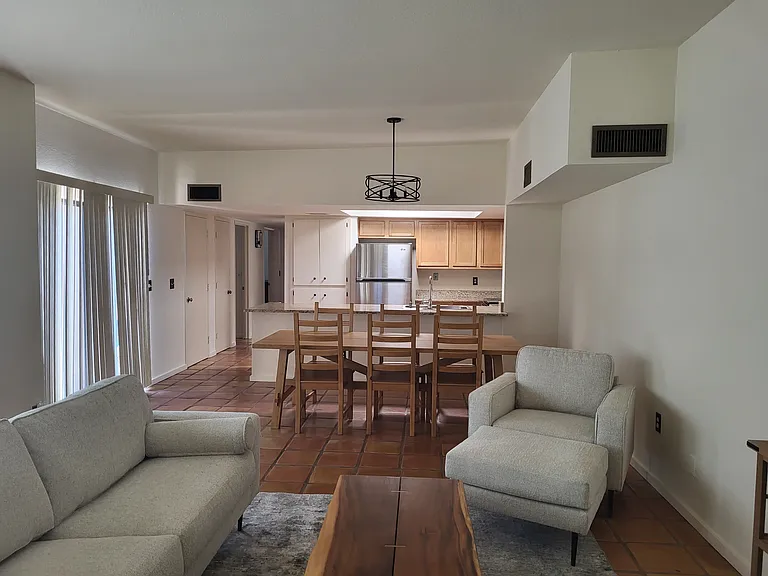 4364 E Old Mill Rd — Photo 5
