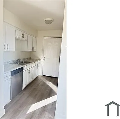 1951 E Don Carlos Ave #102 — Photo 7