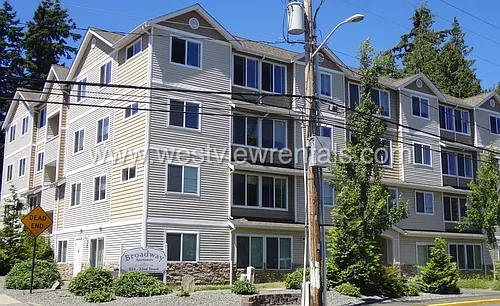 524 32nd St Photo 1
