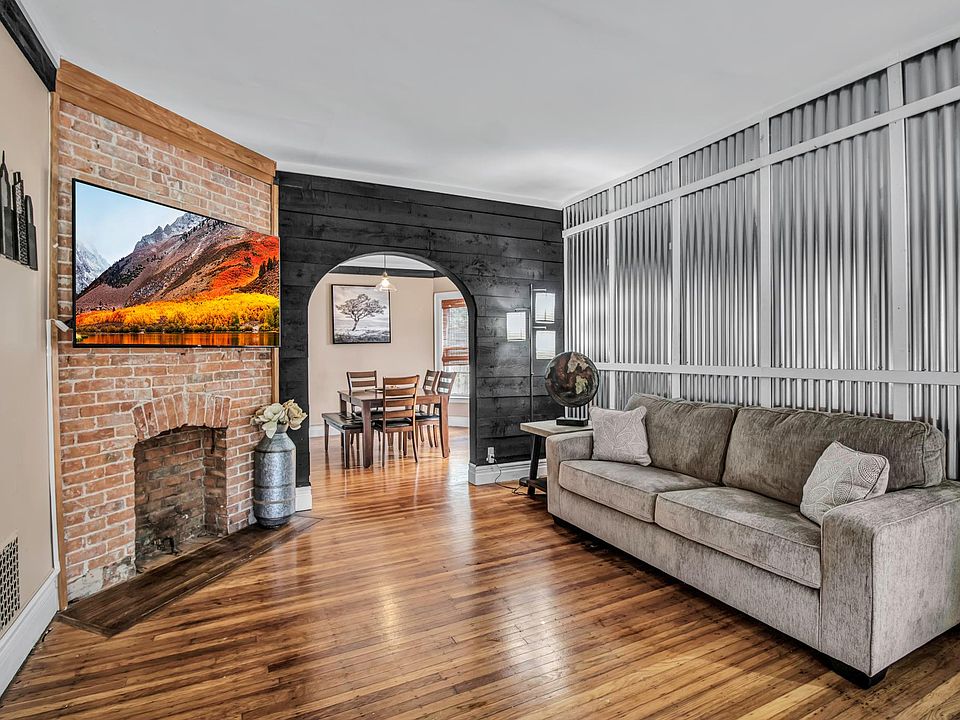 1st image of 134 E Delavan Ave #1
