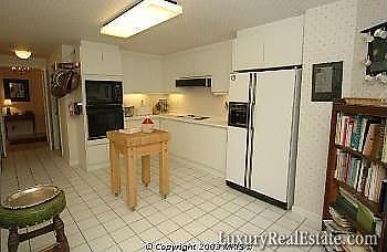 3rd image of 5600 Wisconsin Ave APT 1403