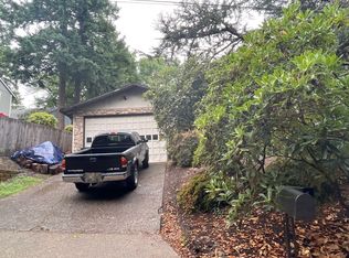 5120 SW Vacuna St, Portland, OR 97219