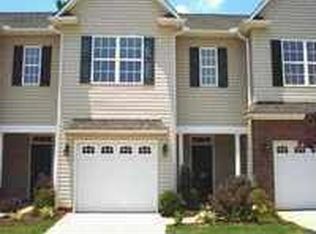 222 Biddeford Pl, Greenville, SC 29609