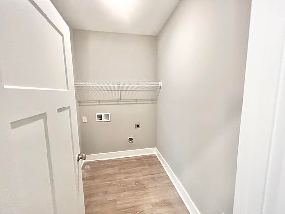 4th image of 140 Rock Bridge Dr #76