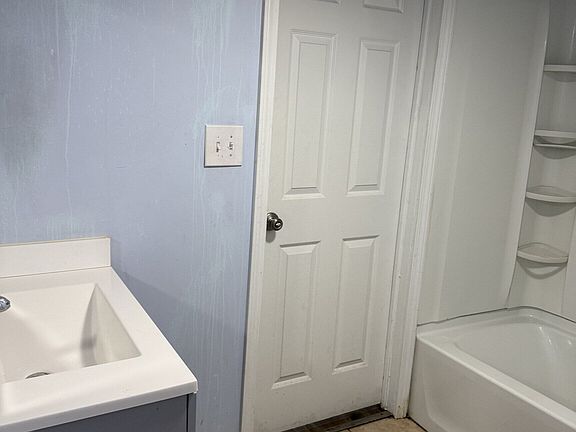 5th image of 2871 Ridgecrest Cir