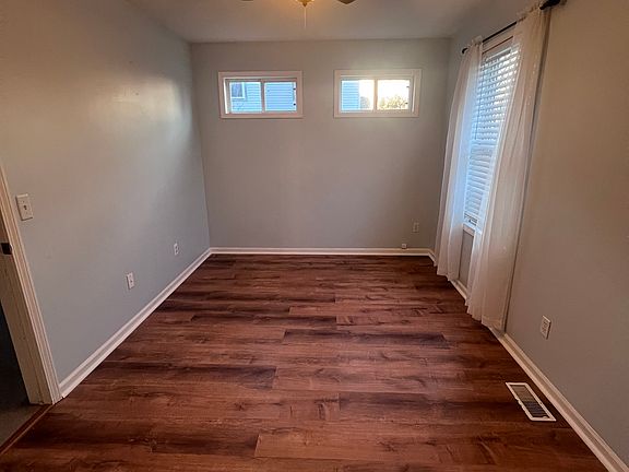 5th image of 511 2nd St