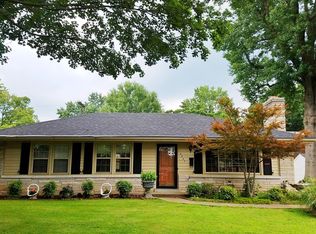 3807 Plymouth Rd, Saint Matthews, KY 40207