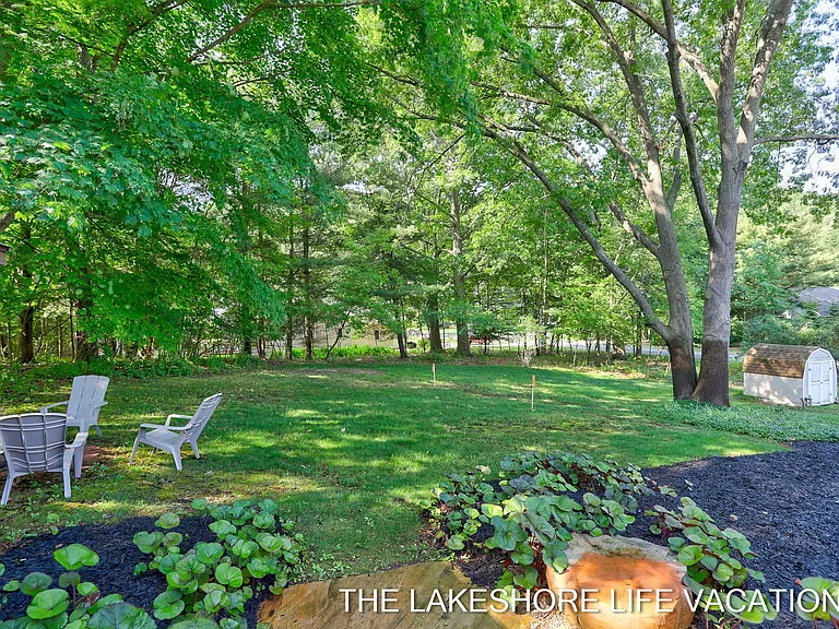 3892 Lakeridge Dr — Photo 37