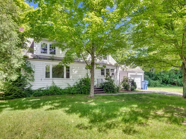 4245 Whitney Avenue, Hamden, CT 06518