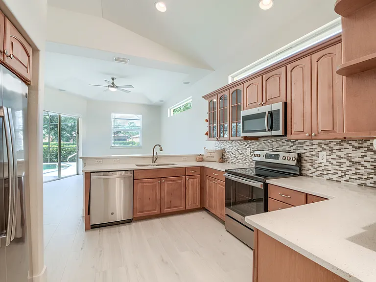 14854 Toscana Way — Photo 14