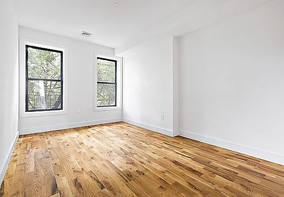 5th image of 480 Chauncey St APT 3
