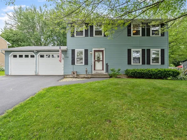 3708 Pendulum Path, Baldwinsville, NY 13027