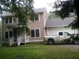 33 Schwabie Tpke, Kerhonkson, NY 12446
