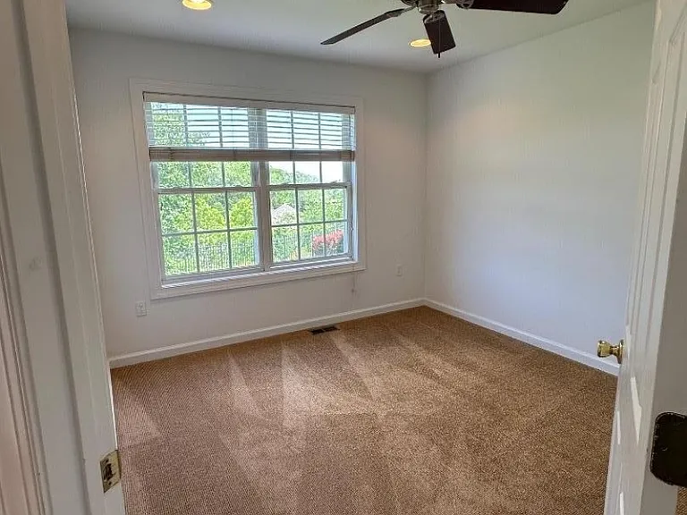 35 Magnolia Way #35 — Photo 29
