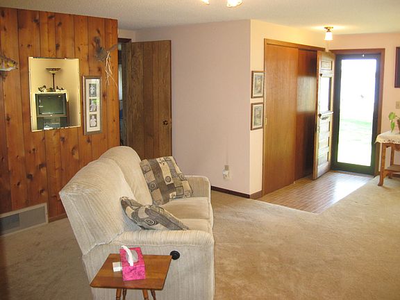 3rd image of 14200 260th Ave