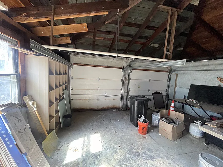 301 Friendship St — Photo 13