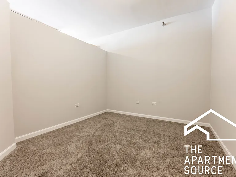 1464 S Michigan Ave #303 — Photo 4