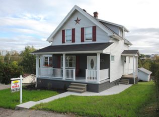 304 Silver Maple Ave., Langeloth, PA 15054