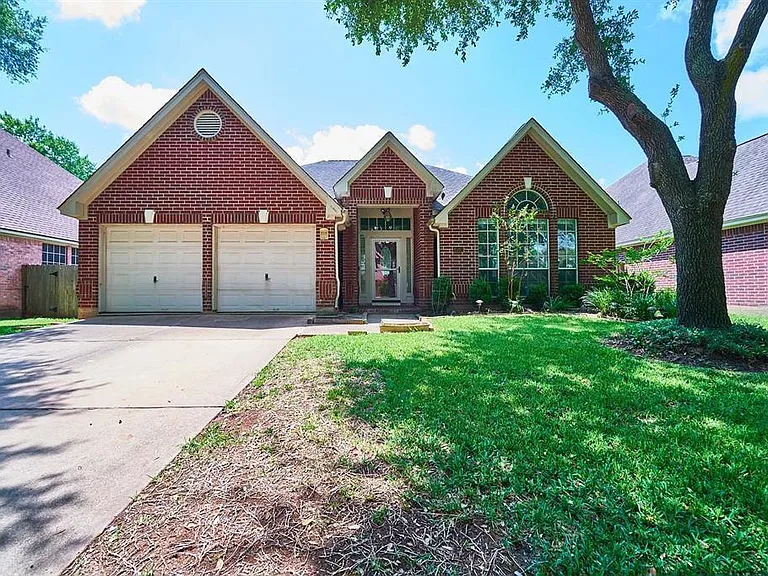 4503 Oak Valley Dr — Photo 1