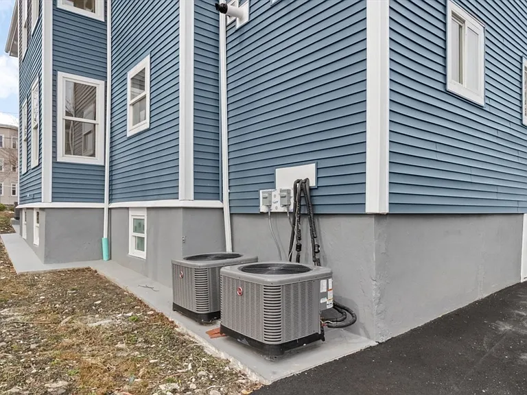 66 Stanley St #3 — Photo 22