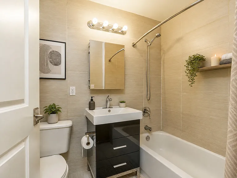 3110 23rd St #3G — Photo 8