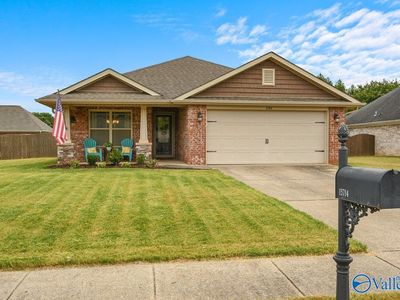 15714 Clayton Royce Dr NW, Harvest, AL, 35749