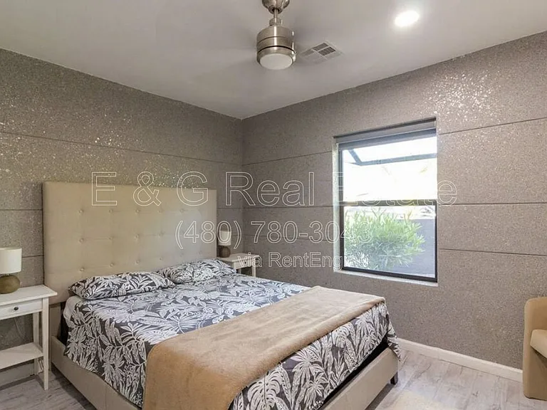 4214 N 20th St — Photo 16