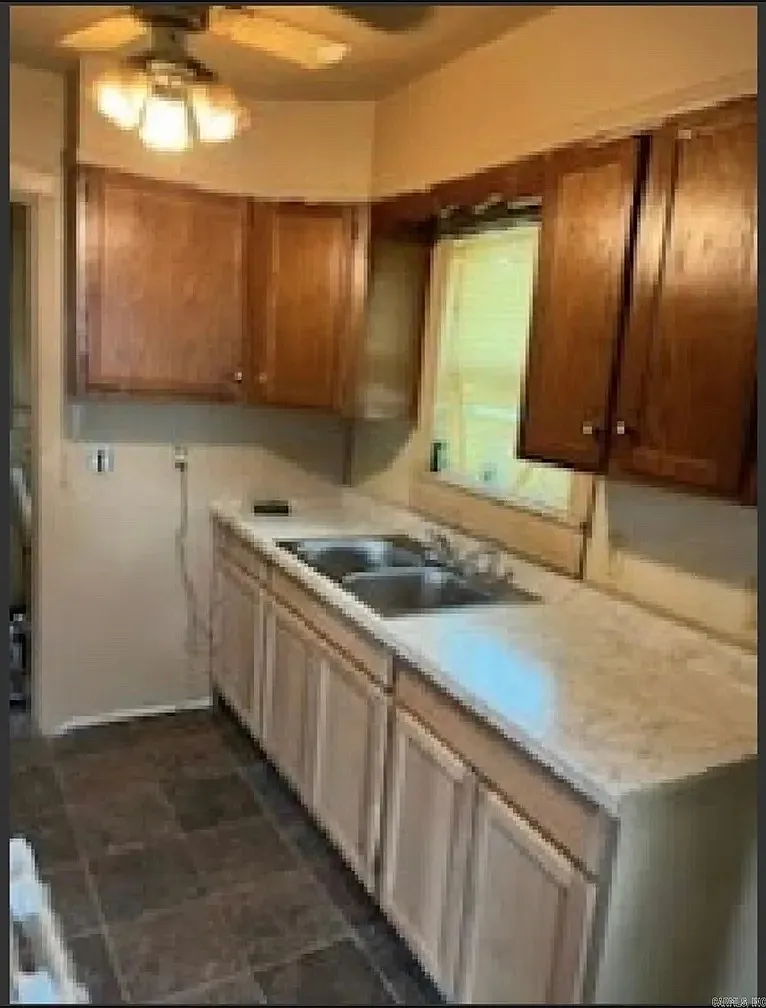 W 25th Ave, Pine Bluff — Photo 4