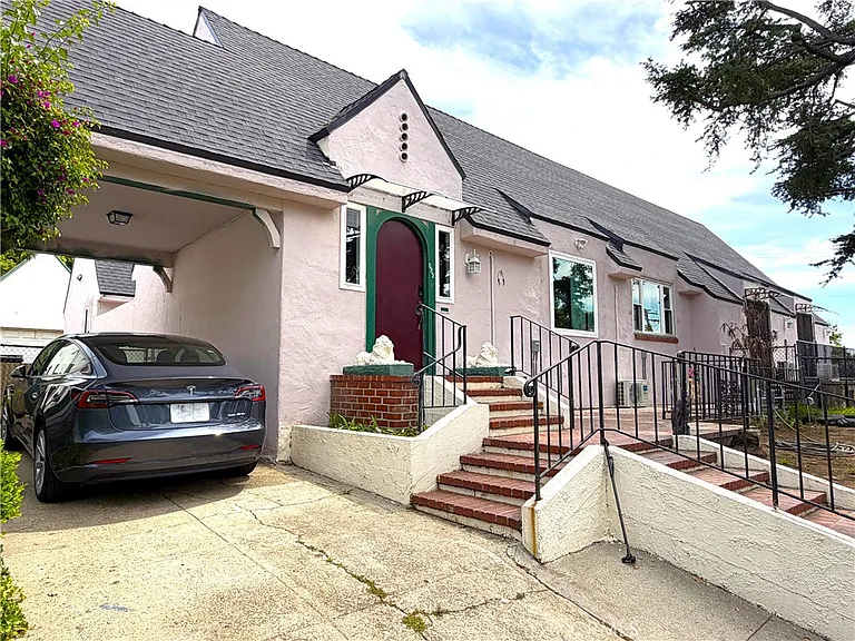 522 Westminster Ave #A — Photo 16