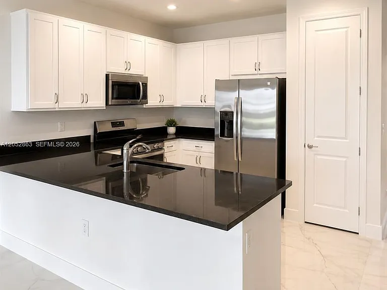 13504 SW Starkissed Ln #0 — Photo 3