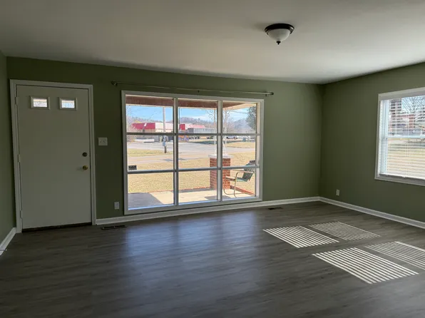 (undisclosed Address), Knoxville, TN 37931