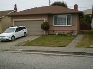 5054 Palmetto Ave, Pacifica, CA 94044