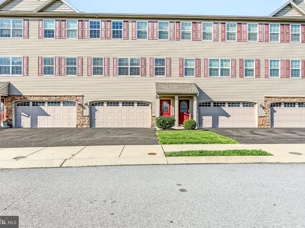 6136 Terry Davis Ct, Harrisburg, PA 17111