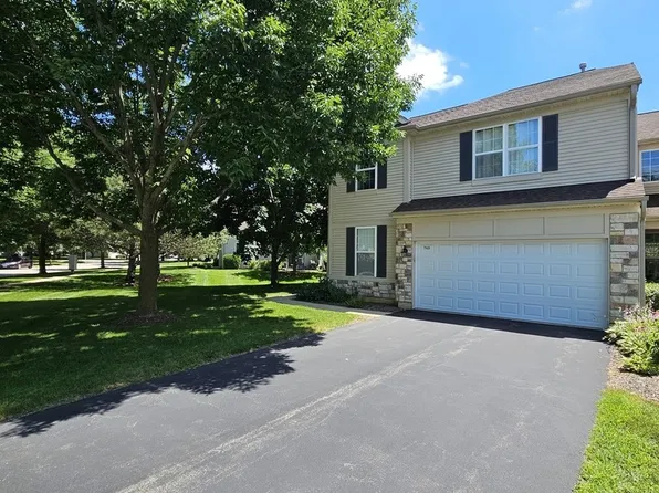 749 Dillon Ct, Grayslake, IL 60030