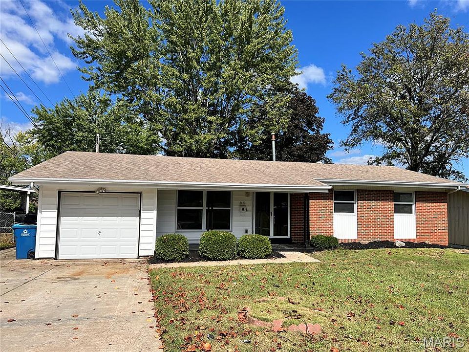 1st image of 8435 Bridle Spur Dr
