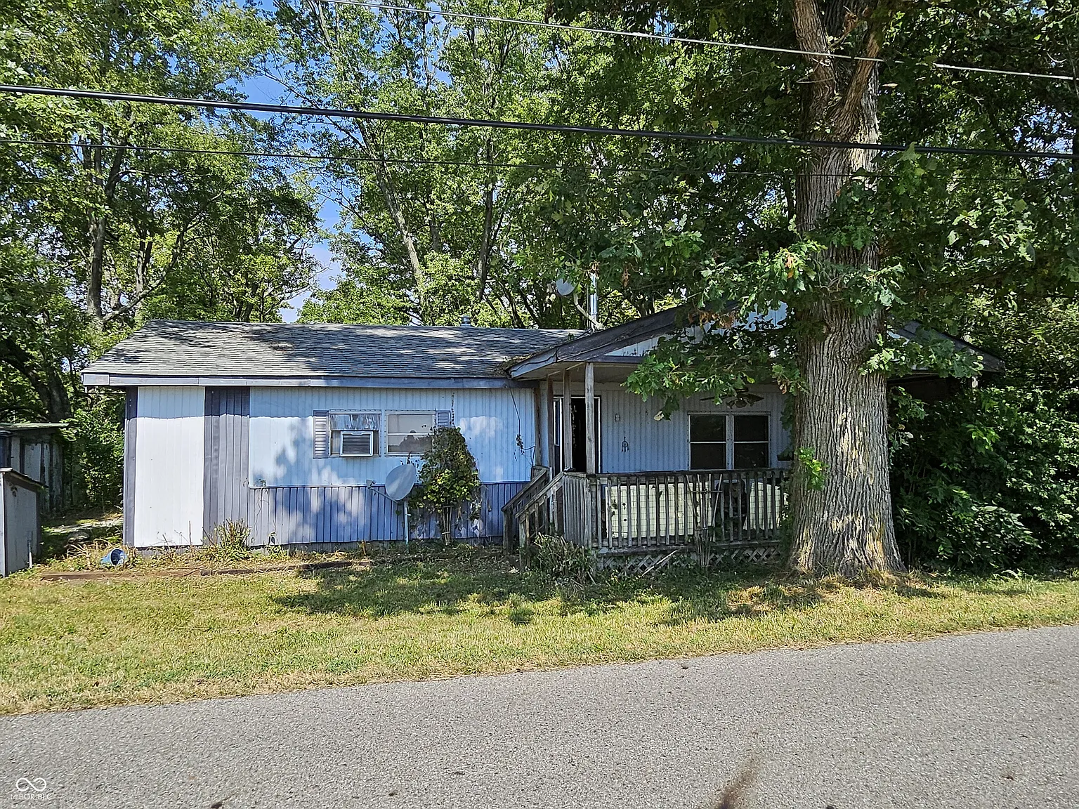 5003 N London Rd photo 1