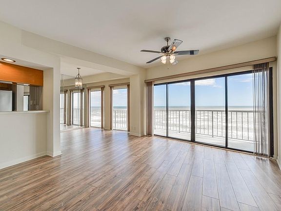 2nd image of 7700 Seawall Blvd APT 707