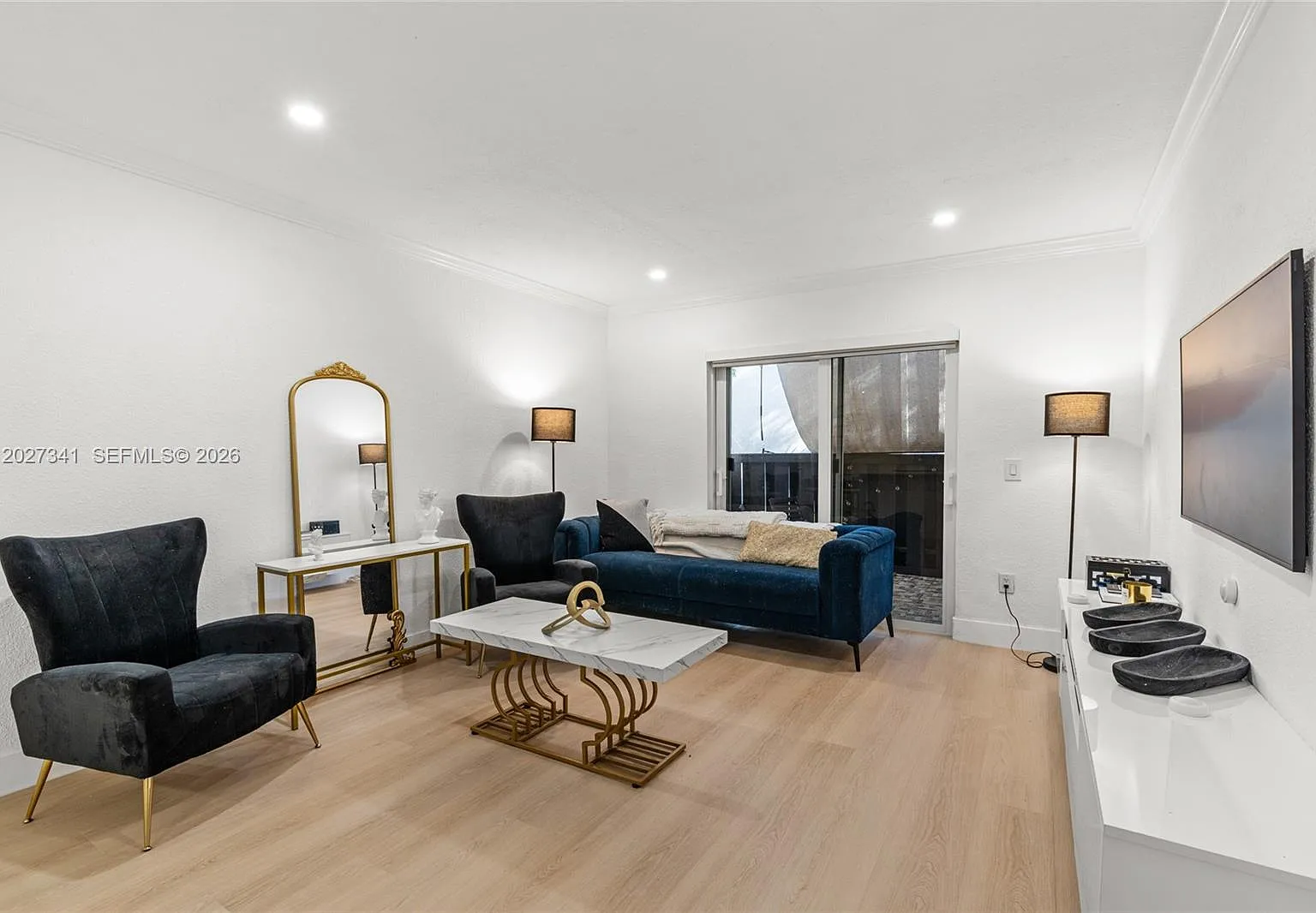 Spanish Trace Condo — Photo 3