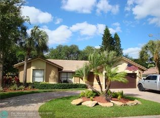 8700 NW 49th Dr, Coral Springs, FL 33067