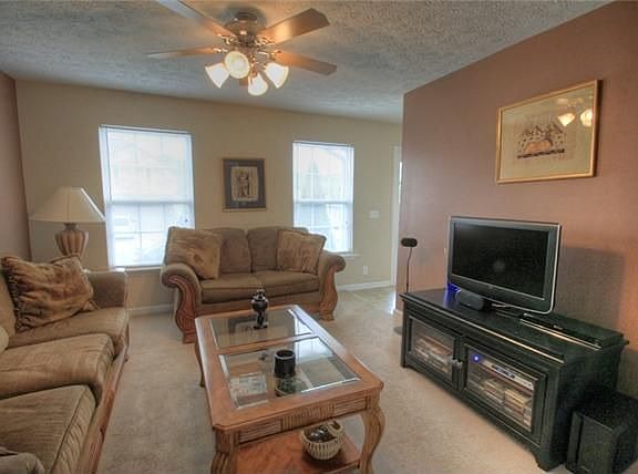 Home for Sale in Antioch, Tennessee $114,941
