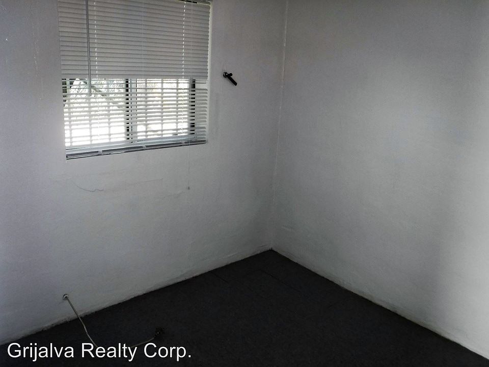 2nd image of 421B E 32nd St