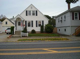 741 Academy Ave, Providence, RI 02908