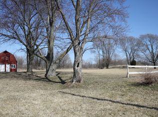 601 Keul Rd, Dixon, IL 61021